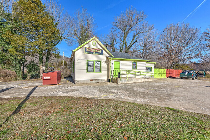 3300 Martin Luther King Jr Blvd, Fayetteville, AR à vendre - Photo de l’immeuble – Image 3 sur 6