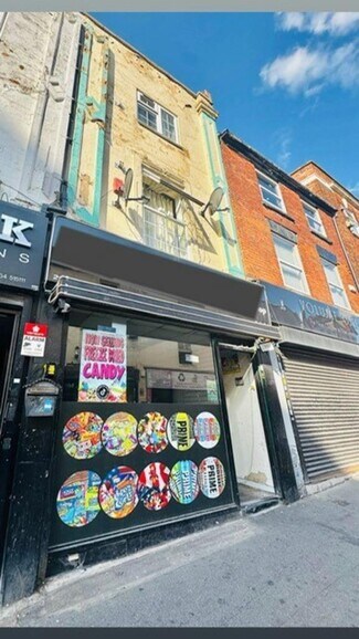 Plus de détails pour 218 Wolverhampton St, Dudley - Local commercial à louer
