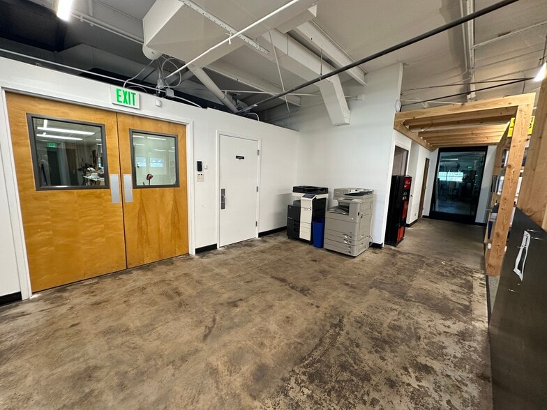 495 W Cedar Ave, Denver, CO à louer - Photo intérieure – Image 3 sur 13