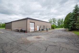 31 Campus Plaza Rd, Hadley, MA à louer Aérien– Image 2 sur 5