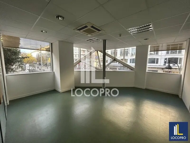 Bureau dans Nice à louer Photo intérieure– Image 1 sur 9