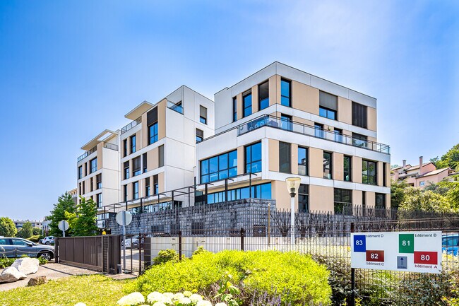 Plus de détails pour Bureau à louer