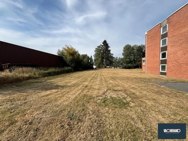 Terrain dans Neuville-en-Ferrain à vendre - Photo de l’immeuble – Image 3 sur 3
