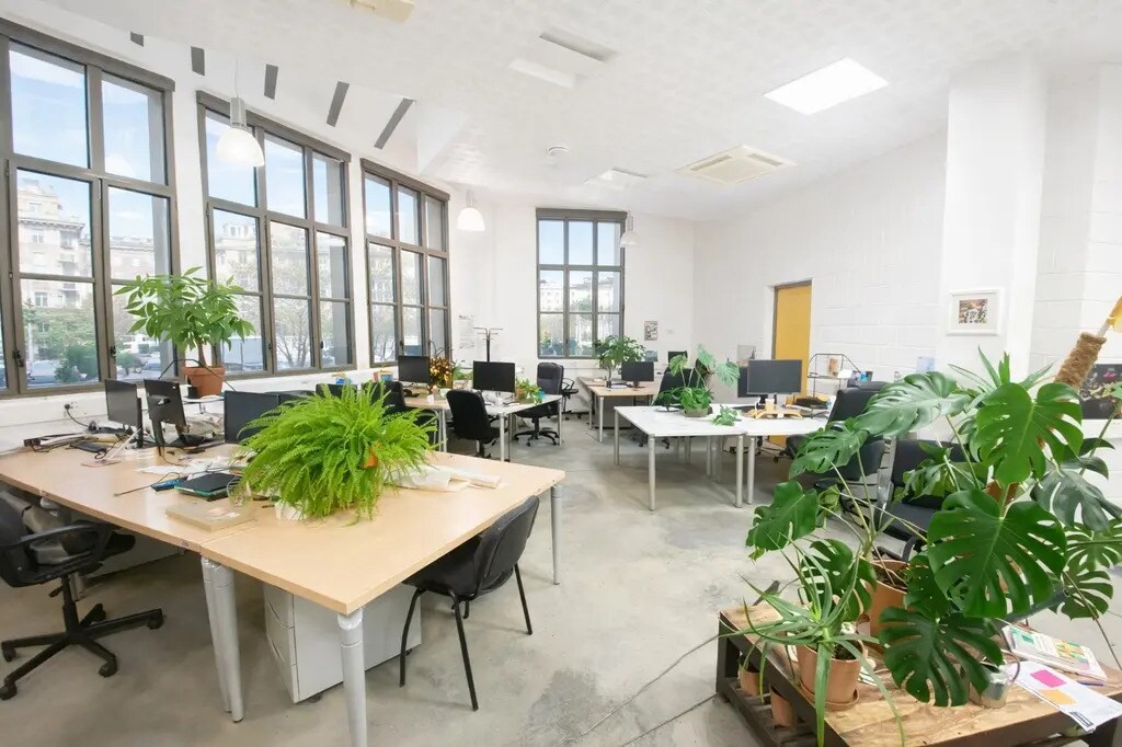 Bureau dans Paris à louer Photo de l’immeuble– Image 1 sur 6