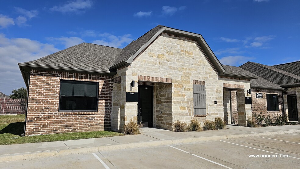 2601 Little Elm Pkwy, Little Elm, TX à louer - Photo de l’immeuble – Image 3 sur 16