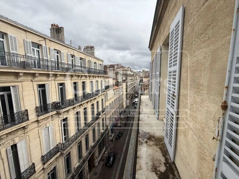 Bureau dans Marseille à louer - Photo de l’immeuble – Image 2 sur 6