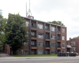 Plus de détails pour 171 St Clair Ave E, Toronto, ON - Local commercial à louer