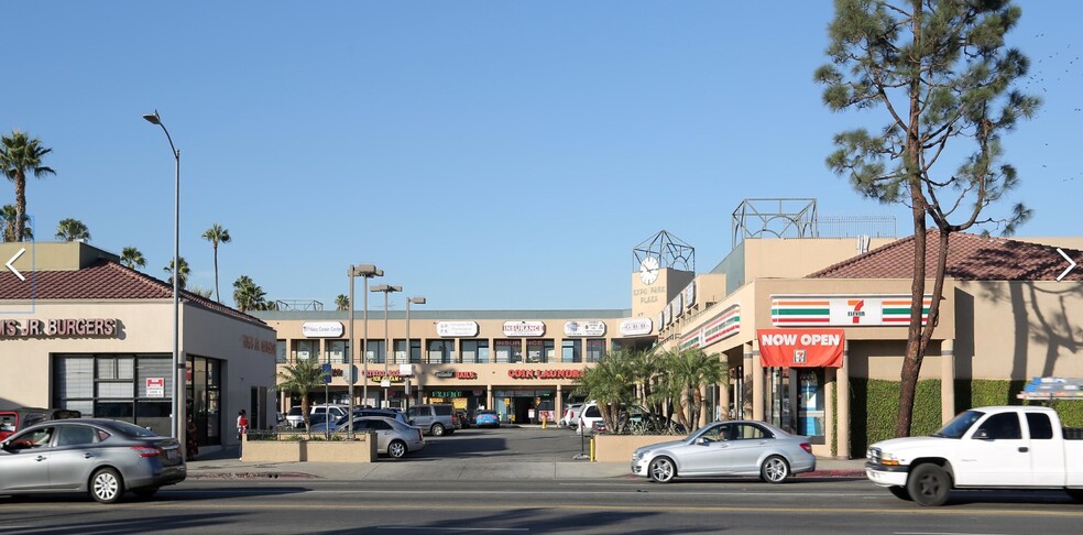 3974-3998 S Figueroa St, Los Angeles, CA à louer - Photo de l’immeuble – Image 2 sur 5