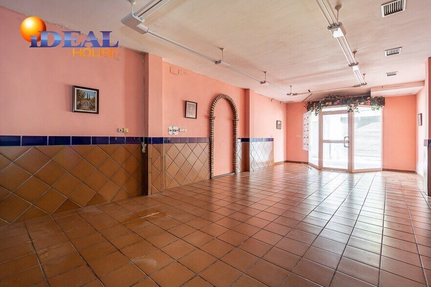 Local commercial dans Ogíjares à vendre - Photo intérieure – Image 3 sur 9