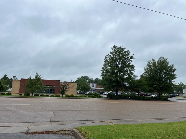 2841 Kirby Whitten Rd, Bartlett, TN à vendre - Photo de l’immeuble – Image 1 sur 7