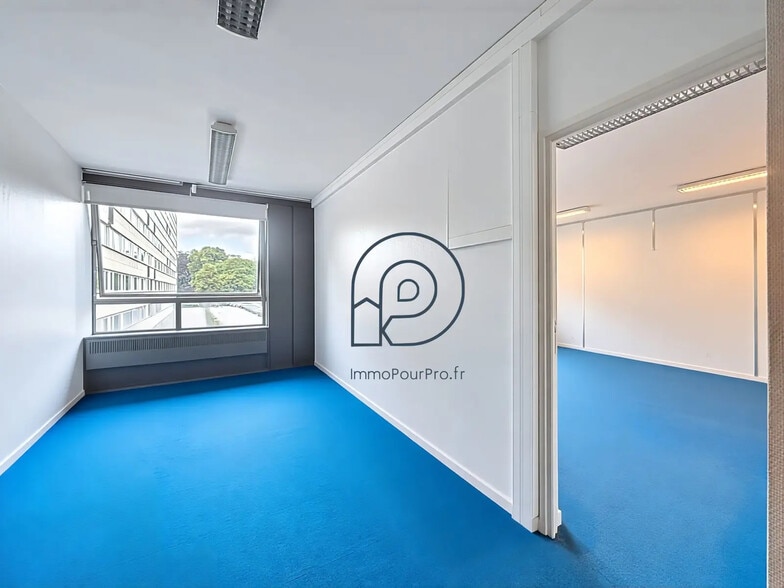 20 Avenue De Flandre, Croix à vendre - Photo de l’immeuble – Image 2 sur 5