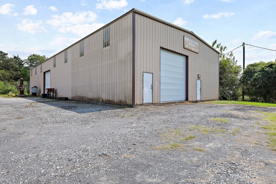 1700 TX-62 Hwy S, Orange, TX à vendre - Photo de l’immeuble – Image 2 sur 25