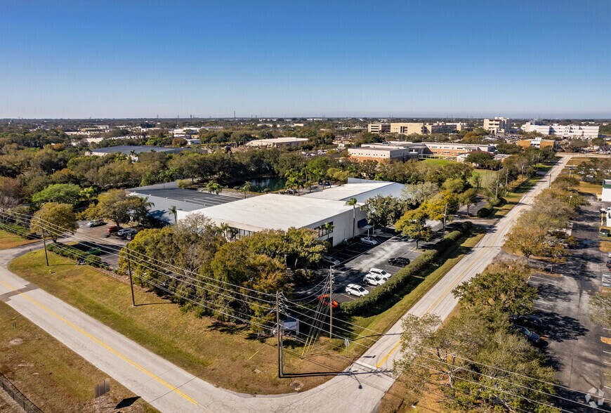 14450 N 46th St, Clearwater, FL à louer - Aérien – Image 2 sur 11