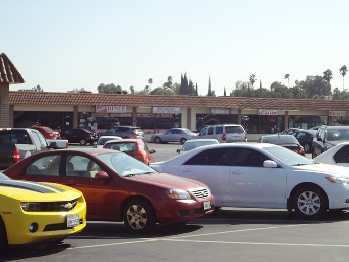 8601-8615 Base Line Rd, Rancho Cucamonga, CA à vendre - Photo de l’immeuble – Image 2 sur 4