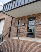 2908-2918 N Graham St, Charlotte, NC à louer Photo de l’immeuble– Image 1 sur 4