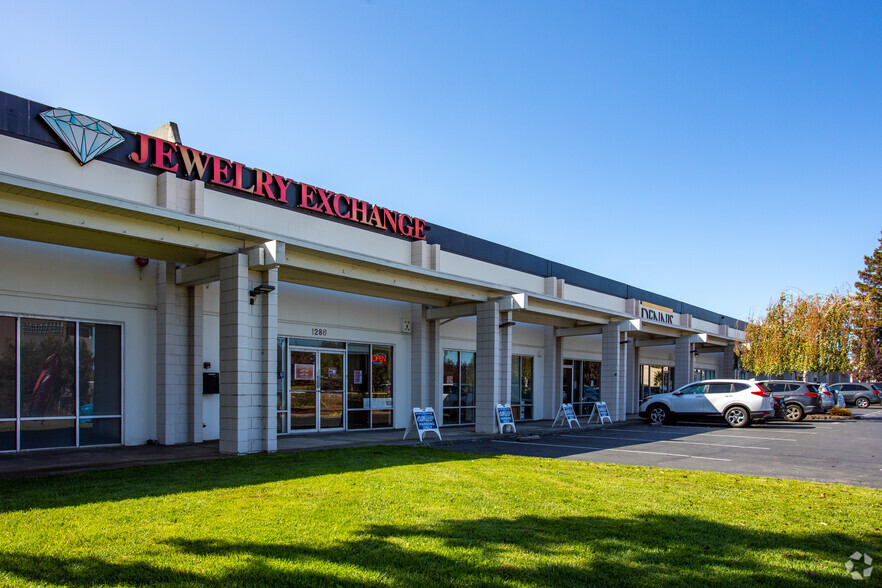 1260-1290 Oddstad Dr, Redwood City, CA à louer - Photo de l’immeuble – Image 3 sur 4