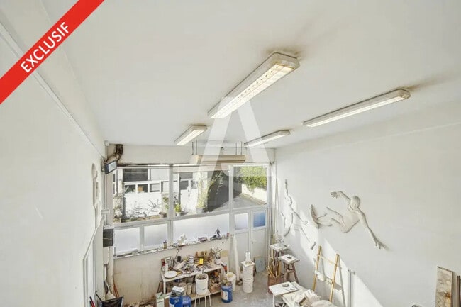 Plus de détails pour Bureau à louer