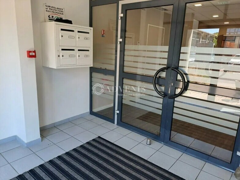 Bureau dans Nantes à louer - Hall d’entrée – Image 2 sur 7