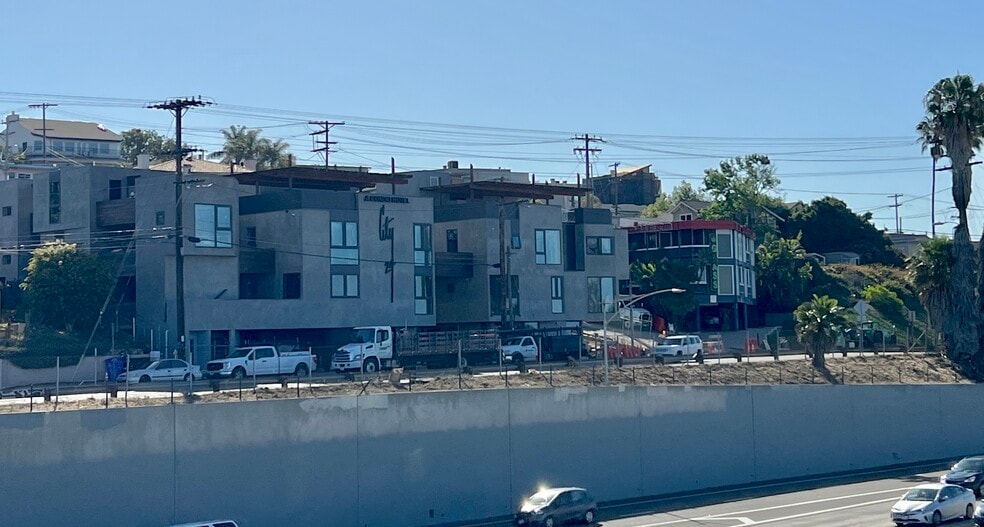 1125 W Olive St, San Diego, CA à vendre - Photo de l’immeuble – Image 2 sur 15