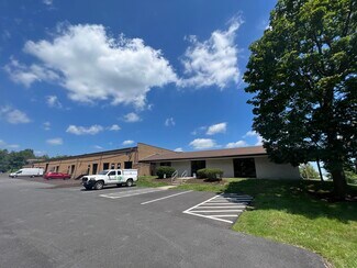 Plus de détails pour 2460 General Armistead Ave, Norristown, PA - Local d'activités, Industriel/Logistique à louer