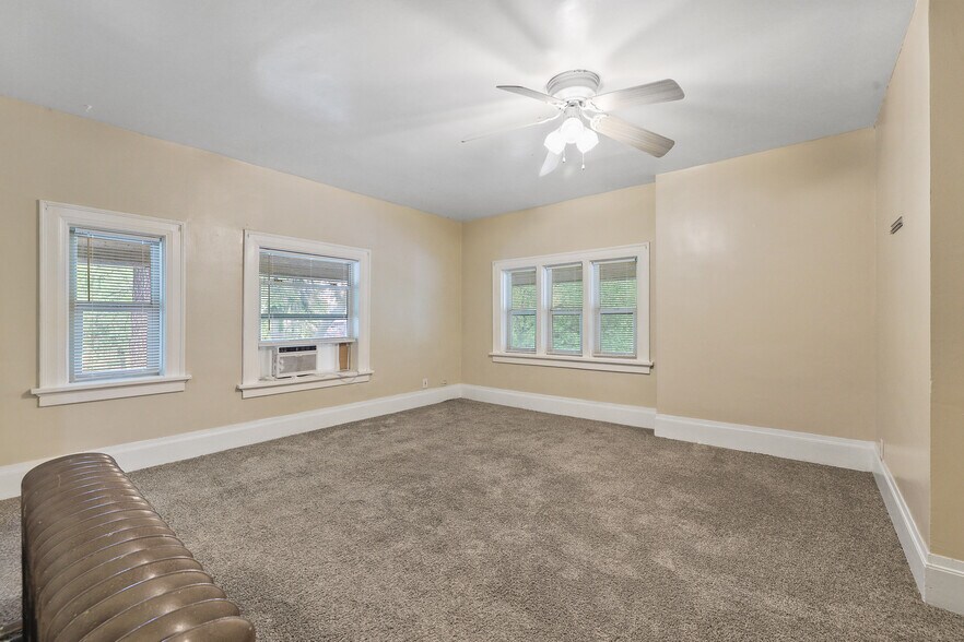 1619 N Madison St, Spokane, WA à vendre - Photo de l’immeuble – Image 2 sur 7