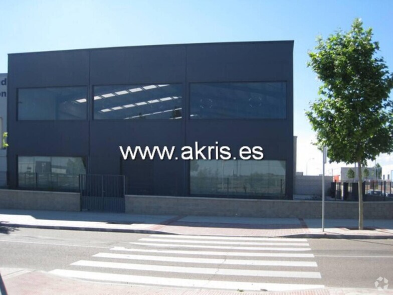 Industriel/Logistique dans Torrijos, Toledo à vendre - Photo de l’immeuble – Image 2 sur 7