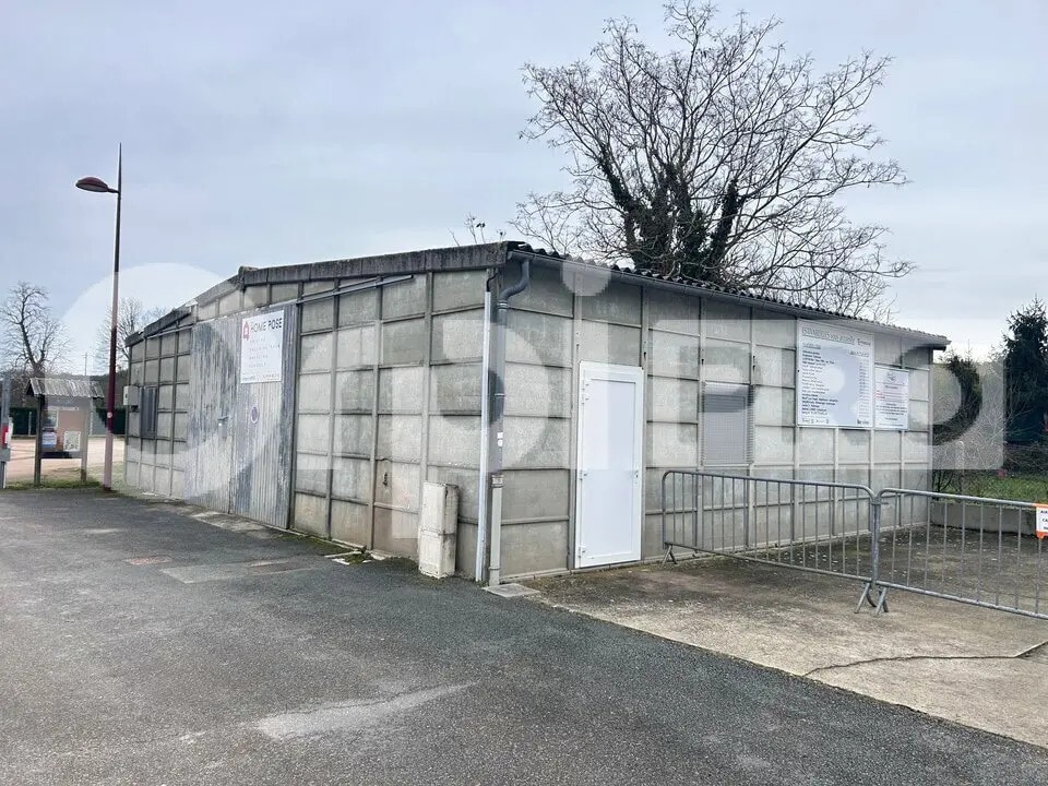 Industriel/Logistique dans Estivareilles à vendre Photo de l’immeuble– Image 1 sur 7