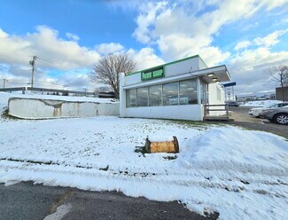Plus de détails pour 2803 Brewerton Rd, Mattydale, NY - Local commercial à vendre