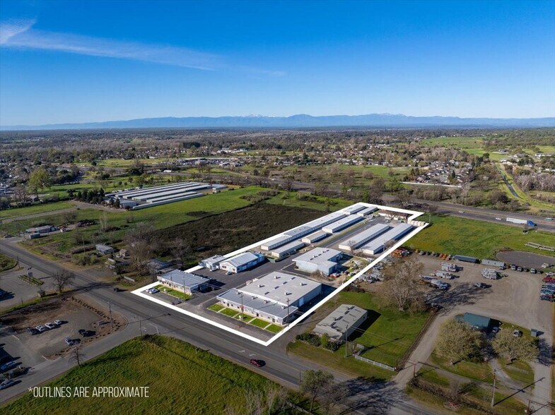 3650 Main St, Cottonwood, CA à vendre - Photo de l’immeuble – Image 1 sur 8