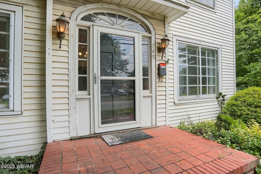 749 Mahoning St, Milton, PA à vendre - Photo de l’immeuble – Image 2 sur 15