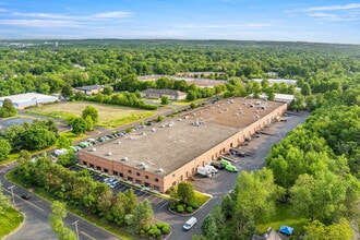777 Schwab Rd, Hatfield, PA à louer Photo intérieure– Image 2 sur 22