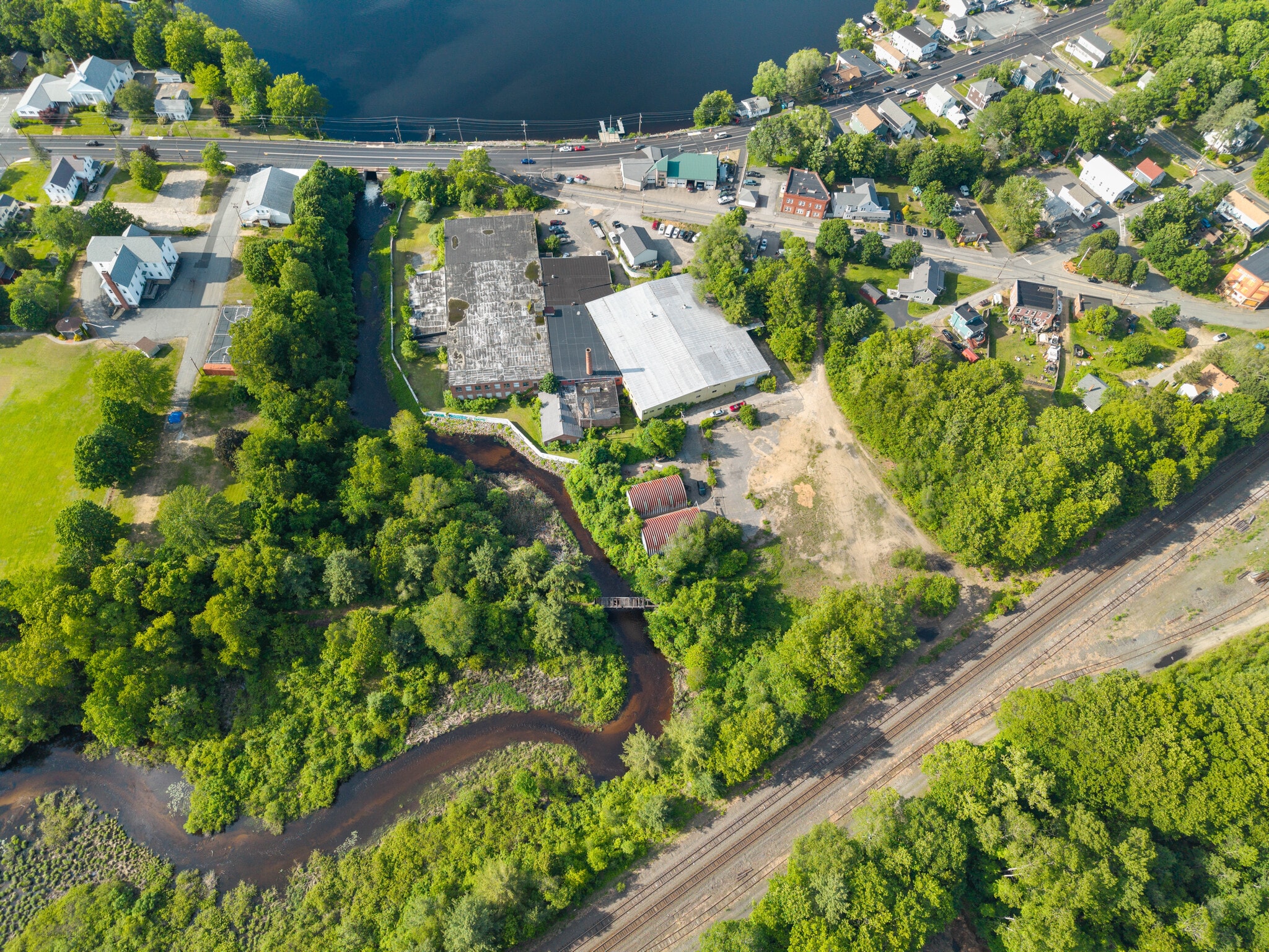 277 E Main St, East Brookfield, MA à vendre Aérien– Image 1 sur 55