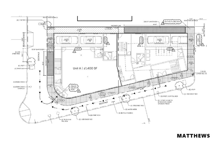 2346 Bundy dr, Los Angeles, CA à louer - Photo de l’immeuble – Image 2 sur 3