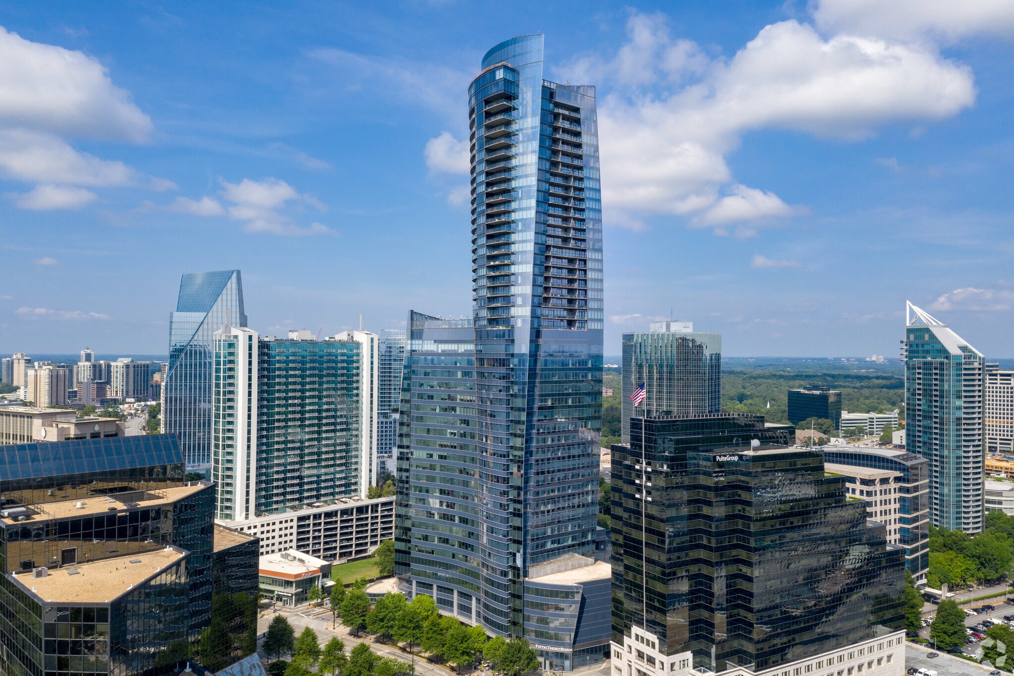 3344 Peachtree Rd NE, Atlanta, GA à louer Photo principale– Image 1 sur 46