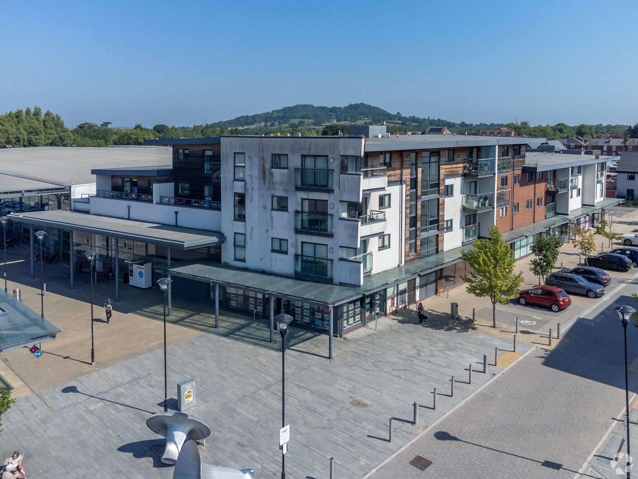 Whittle Sq, Brockworth à louer Photo principale– Image 1 sur 9