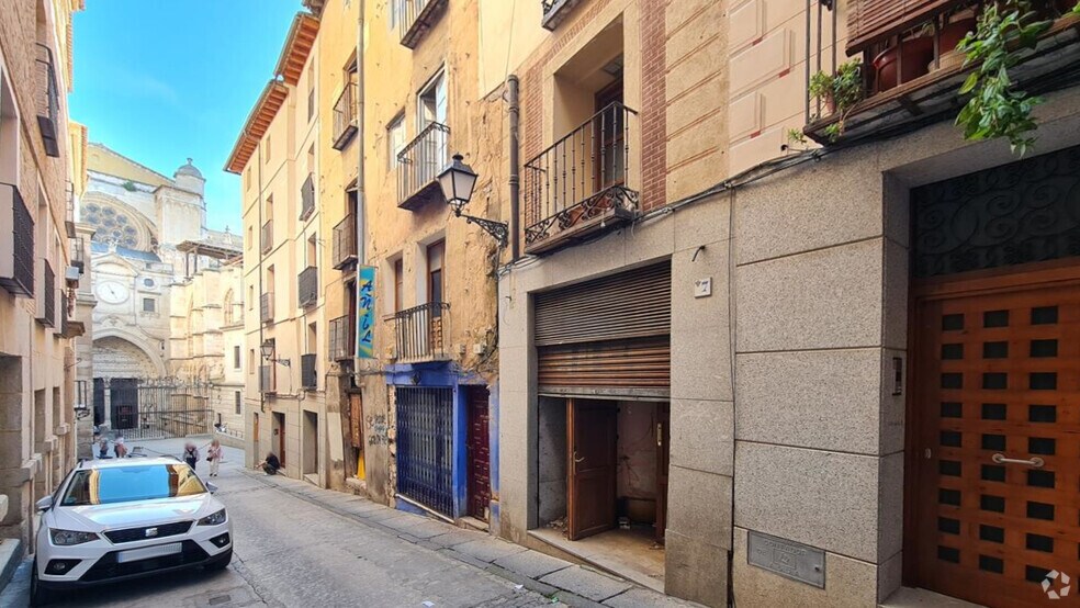 Immeuble residentiel dans Toledo, Toledo à vendre - Photo intérieure – Image 1 sur 1