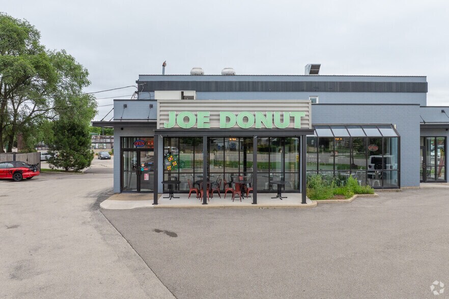 720 E Rand Rd, Mount Prospect, IL à vendre - Photo de l’immeuble – Image 3 sur 48