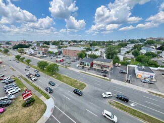 Plus de détails pour 1727 Revere Beach Pky, Everett, MA - Local commercial à vendre