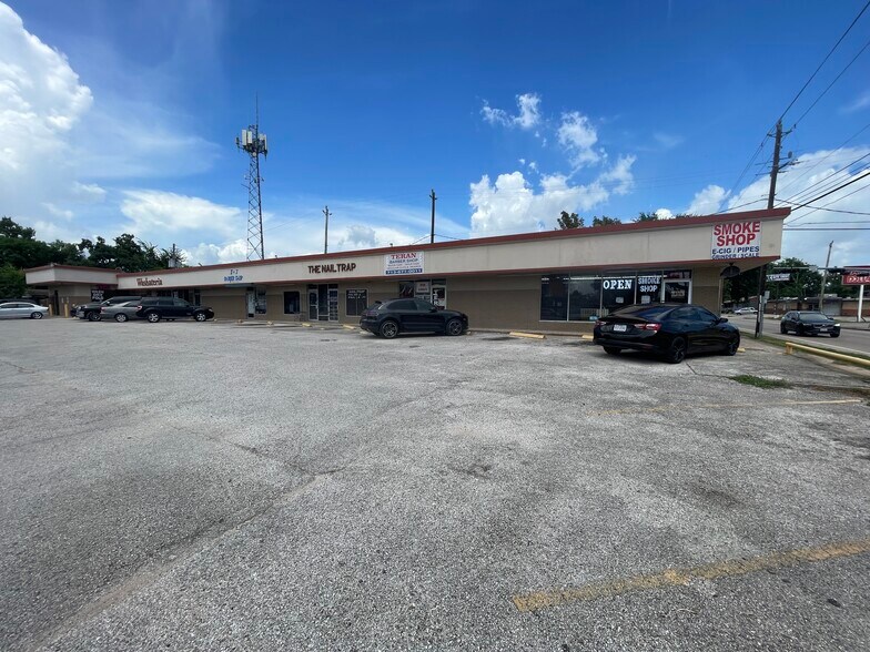 655 Rouse St, Houston, TX à vendre - Photo principale – Image 1 sur 10