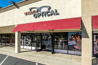 1251-1401 S Beach Blvd, La Habra, CA à louer Photo de l’immeuble– Image 1 sur 3