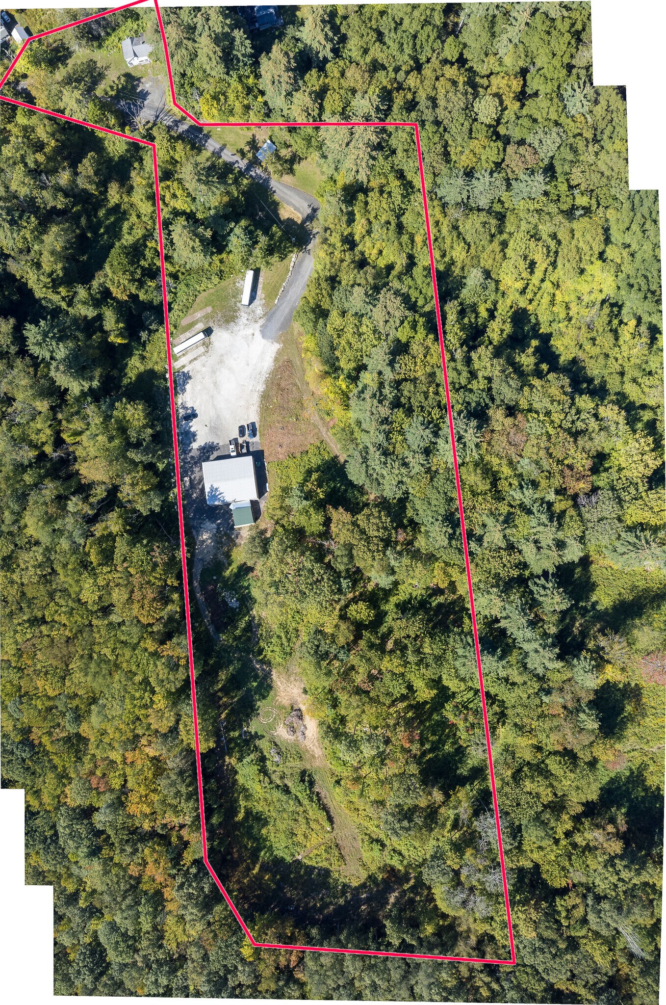 11 Roger Rd, Great Barrington, MA à vendre Aérien– Image 1 sur 13