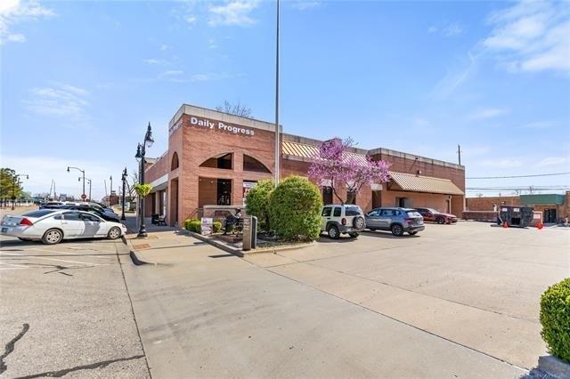 315 W Will Rogers Blvd, Claremore, OK à vendre - Photo de l’immeuble – Image 2 sur 24