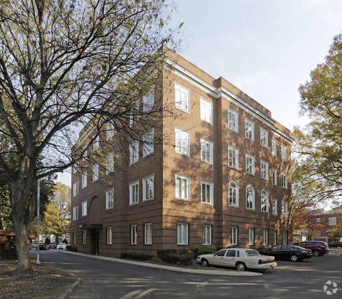 200 Queens Rd, Charlotte, NC à vendre - Photo de l’immeuble – Image 3 sur 8
