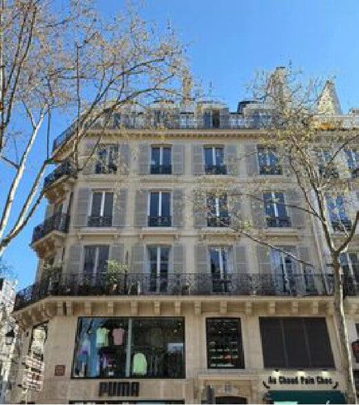 22 Boulevard De Sébastopol, Paris à louer - Photo de l’immeuble – Image 1 sur 16
