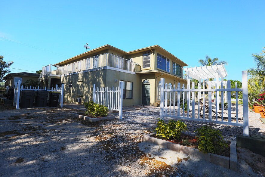 1854 S Highland Park Dr, Lake Wales, FL à vendre - Photo de l’immeuble – Image 2 sur 34