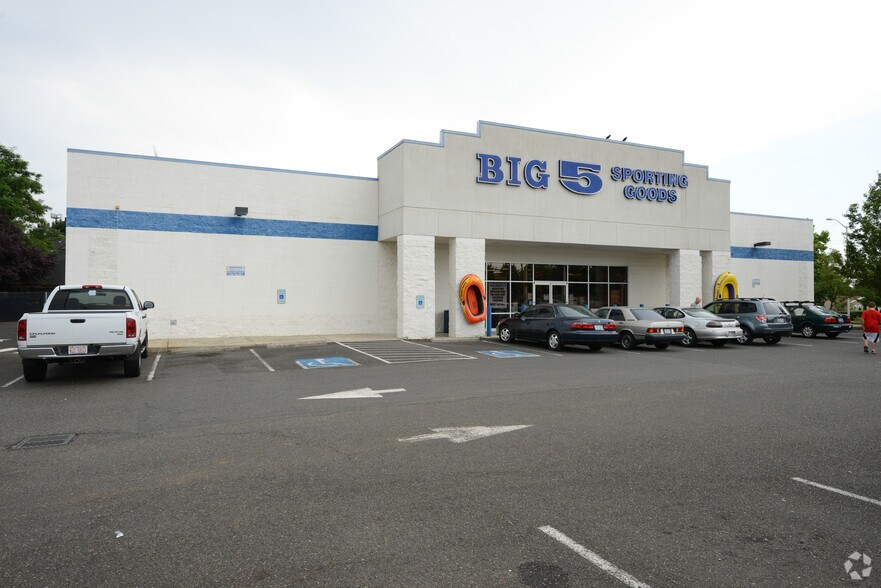 15500 SE Mill Plain Blvd, Vancouver, WA à vendre - Photo principale – Image 1 sur 11