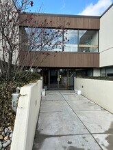 1275 S Cedar Crest Blvd, Allentown, PA à louer Photo de l’immeuble– Image 2 sur 11