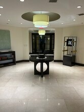 2665 S Bayshore Dr, Coconut Grove, FL à louer Autre– Image 2 sur 6