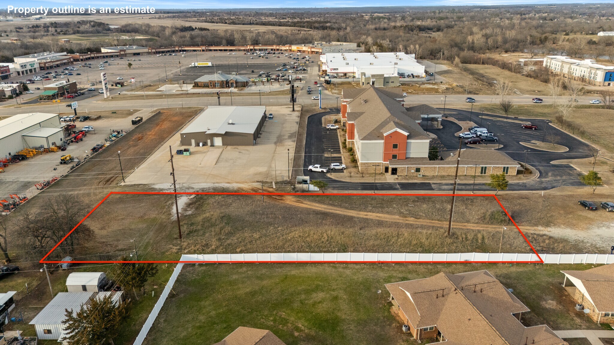1105 Lonnie Abbott Blvd, Ada, OK à vendre Photo de l’immeuble– Image 1 sur 12