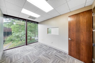 8800 Roswell Rd, Atlanta, GA à louer Photo intérieure– Image 1 sur 4
